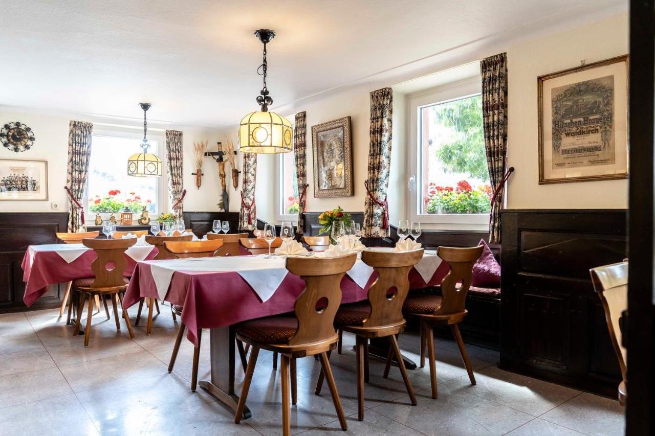 Hotel & Gasthaus Loewen Waldkirch Eksteriør bilde