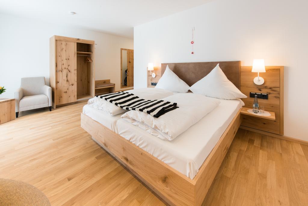 Hotel & Gasthaus Loewen Waldkirch Eksteriør bilde