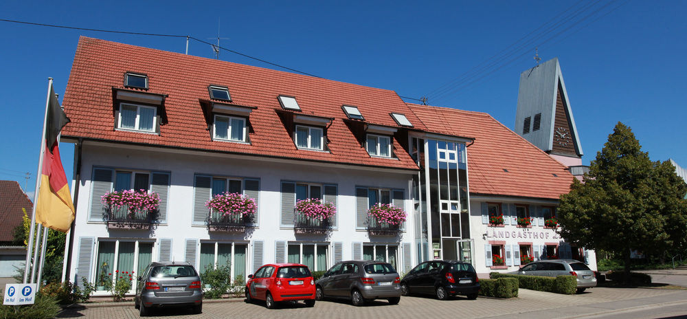 Hotel & Gasthaus Loewen Waldkirch Eksteriør bilde